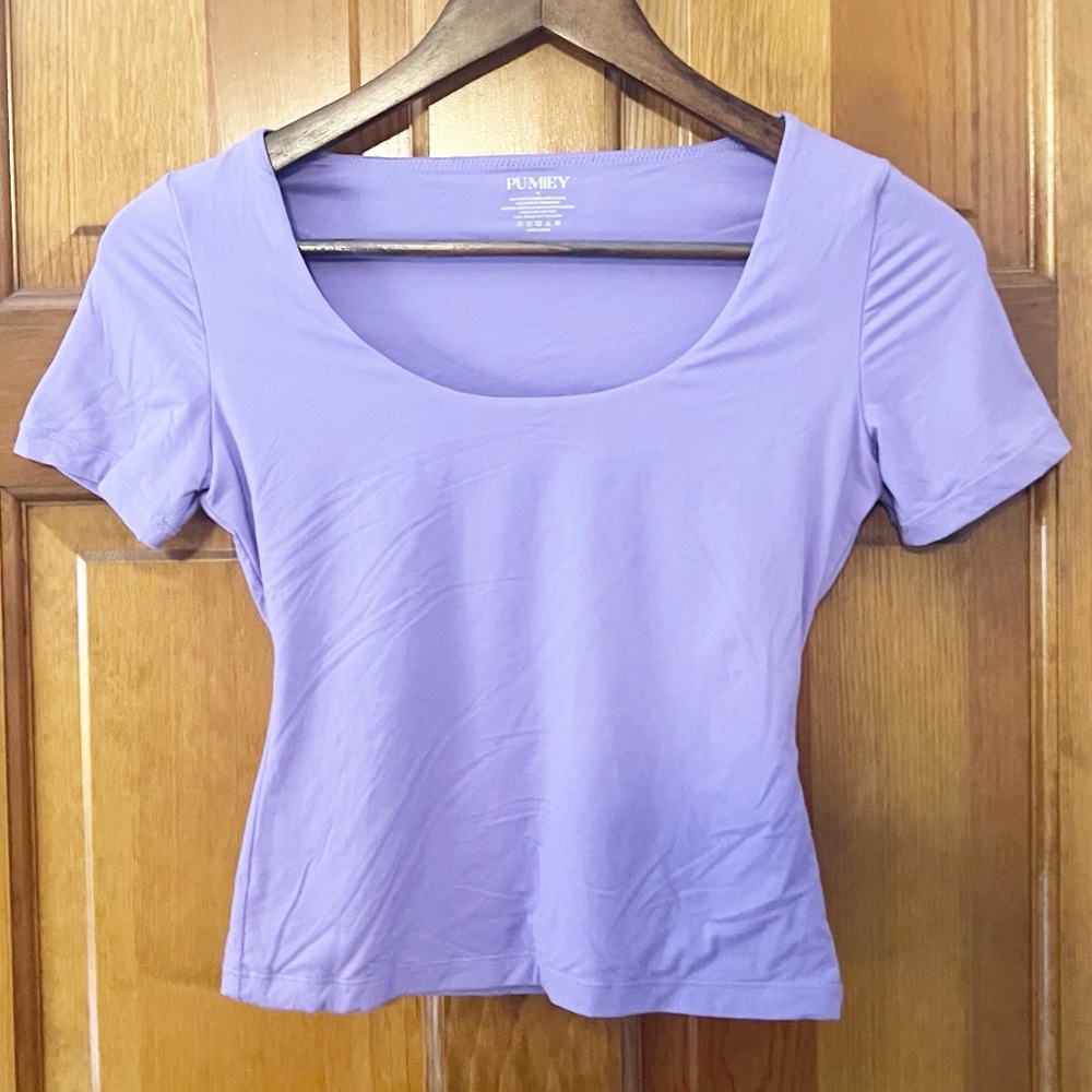 Pumiey Short Sleeve‎ Top Womens Size Medium Lavender Fitted Cropped Basic Layers
